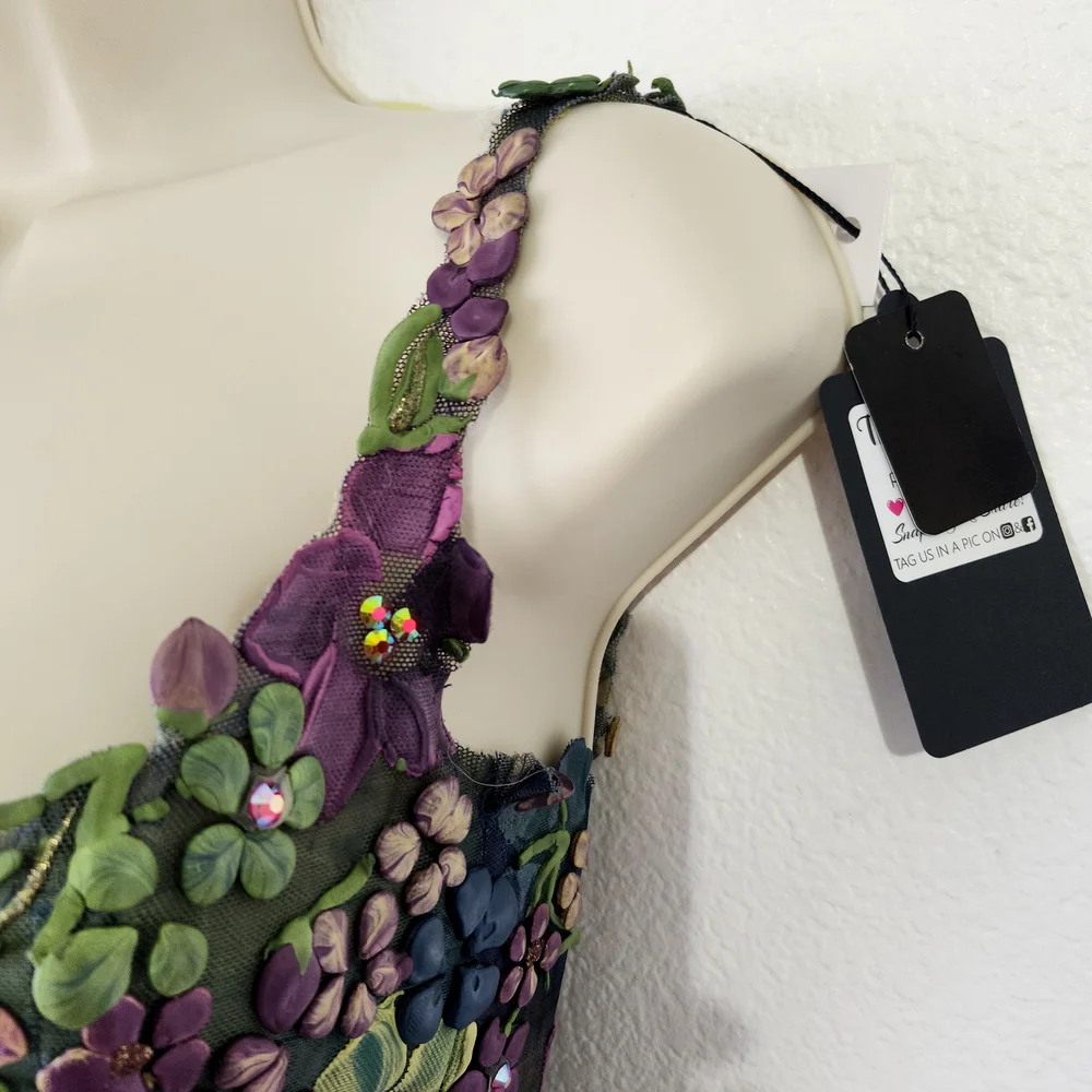 Ema Savahl 'Couture' Line Floral Embroidered Red Carpet Corset Top - Picture 6 of 14